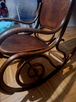 Houpací křeslo Thonet - 9