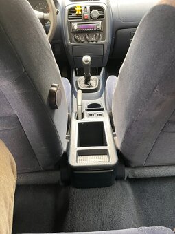 Mitsubishi Carisma 1.8 GDI 90kW - 9