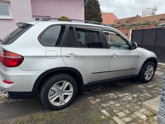 Bmw x5 e70 3.0d xDrive 180 kw nová stk. - 9