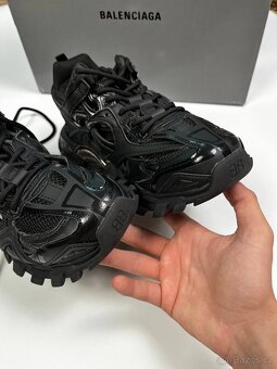 Balenciaga track - 9