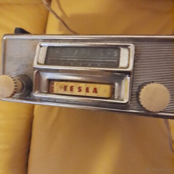 Autoradio Tesla na veterana - 9