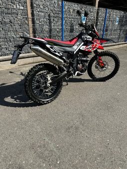 Aprilia RX125 - 9