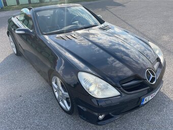 Prodej cabrio Mercedes SLK55 AMG 5.5 V8 7AT 265KW & 510NM - 9