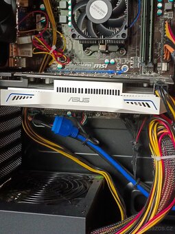 Starší herní PC - 9