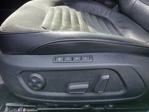 VW Passat 3.6 V6 220kW nové ČR servisní kniha - 9