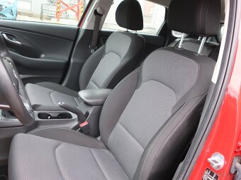Hyundai i30 HB 1.0T-GDI 88kW COMFORT 1MAJITEL ČR ZÁRUKA - 9
