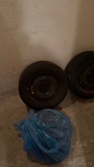 2 sady kol 215/45R16, 185/60R15 - 9