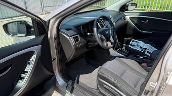 Hyundai i30 //1.6CRDi//81kW//STYLE//AUTOMAT//141TKM// - 9
