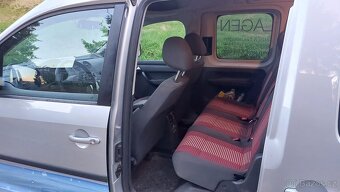 Volkswagen caddy maxi 2.0 tdi 4x4 - 9