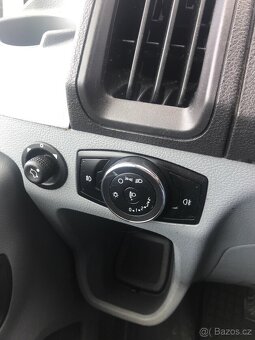 Ford Transit Jumbo 2.2tdci92kw klimatizace tempomat - 9