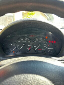 Peugeot 206, r.v. 2001, najeto 205 557 km - 9