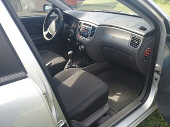 Prodám Kia Rio - 9