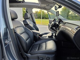 Škoda Superb Combi 3.6 FSI V6 4x4 Elegance DSG, FULL - 9