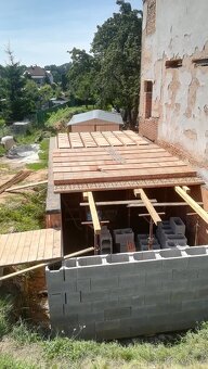 🧱 Zedník – denně v provozu - 9