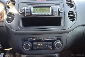 Volkswagen Golf Plus 1,4 TSi PR.SERVIS,1.MAJITEL - 9