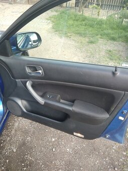 Honda accord 2004 - 9