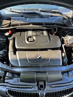 BMW E91 320d Touring  M-paket | 120 kW | Manuál - 9