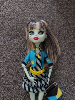 Panenky Monster high 6 - 9