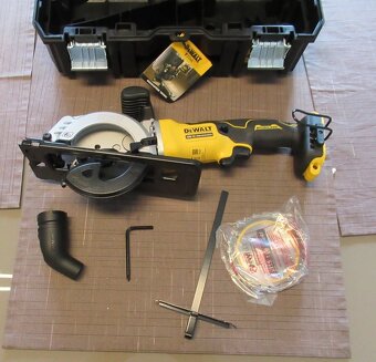 Dewalt 18V aku ruční pila DCS571NT s kufrem TSTAK - 9