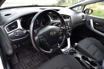 Kia Ceed 1.6 CRDi 100 kW 6st,KLIMA,TEMP,VÝHŘEV,ČR,DPH,FACE - 9