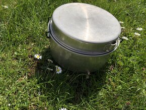 Dortové formy, pánve, nůžky, kuchyňské spotřebiče - 9