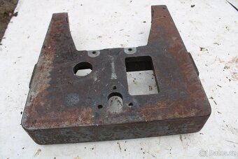Zetor 7245 7745 ukt vana nad přední nápravu ocelová - 9