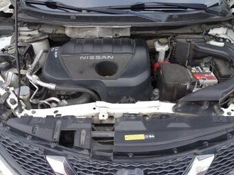 NISSAN QASHQAI 1.5dCi 81kW -VÝBAVA - 9