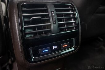 Volkswagen Passat Variant 2.0 TDI BMT Highline DSG - 9