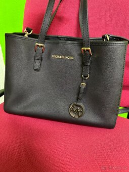 MICHAEL KORS kabelka - 9
