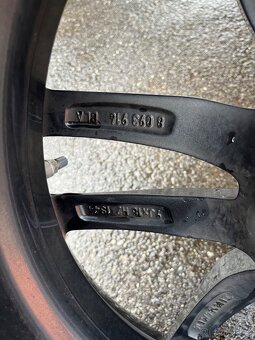 Prodám 18” dvourozměrné kola. - 9