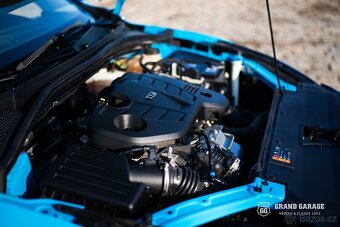 MG GT - 9
