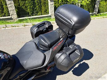 Suzuki B-King 2011 + 3 kufry - 9