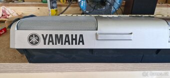 Klávesy Yamaha PSR E413 - 9
