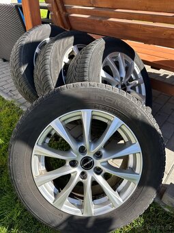 Duster prestige 2022, 1,3TCe (150 koní ) 1.majitel - 9