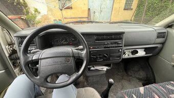 Volkswagen Transporter T4 - 9