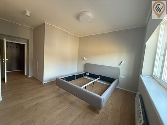 Pronájem luxusního bytu 2+kk 60m2, Praha 6 - 9