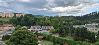 Pronajmu byt 2+1 46 m2 v Náchodě, ve zděném domě. - 9