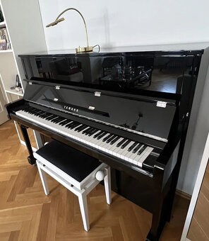Yamaha B3 tiché pianino SG 2, leštěná černá - 9