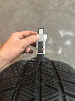ALU Kola ŠKODA 5x112 R17 EREBUS Zimní Pneu 225/50/17 - 9
