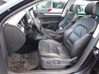 SUPERB COMBI II Elegance 2,0 TDI 103kW + 6st.man.-Kůže,Navi, - 9