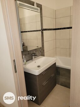 Nabídka krásného domu 4+1 v Raškovicích. - 9