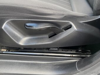 Seat Altea 1.6 TDi ,  77 kW nafta, 2013 - 9