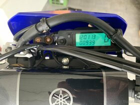 Yamaha WR250F 2021 velmi málo jetá - 9