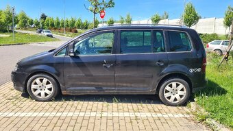 VW Touran 2.0 Tdi 103 kW, BKD DSG - 9