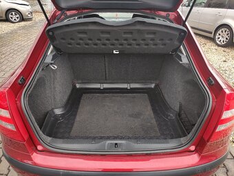 ŠKODA OCTAVIA 2, 1.6 MPi 75KW,AMBIENTE,CD,PDC,BC,10x AIRBAG - 9