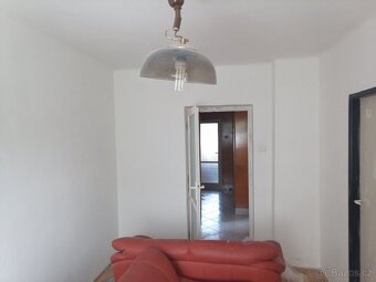 Pronájem RD, včetně garáže a zahrady - 9