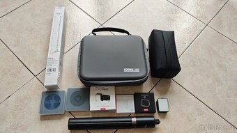 DJI Osmo Pocket 3 Creator Combo + Mega Pack (Obří stativ) - 9