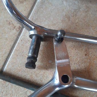 ČŽ 501-502 PRASÁTKO řaící páky+vidlice - 9