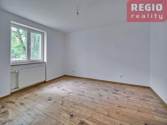 REZERVOVÁNO - Prodej zrekonstruovaného bytu 3+1, Pardubice - - 9