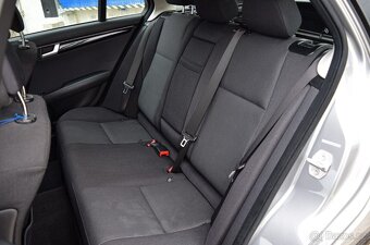 Mercedes-Benz C 220 CDI Avantgarde 2011 - 9